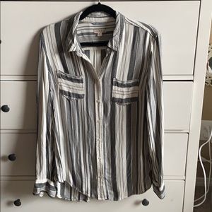NWOT Long Sleeve Striped Soft Button Up Shirt- L